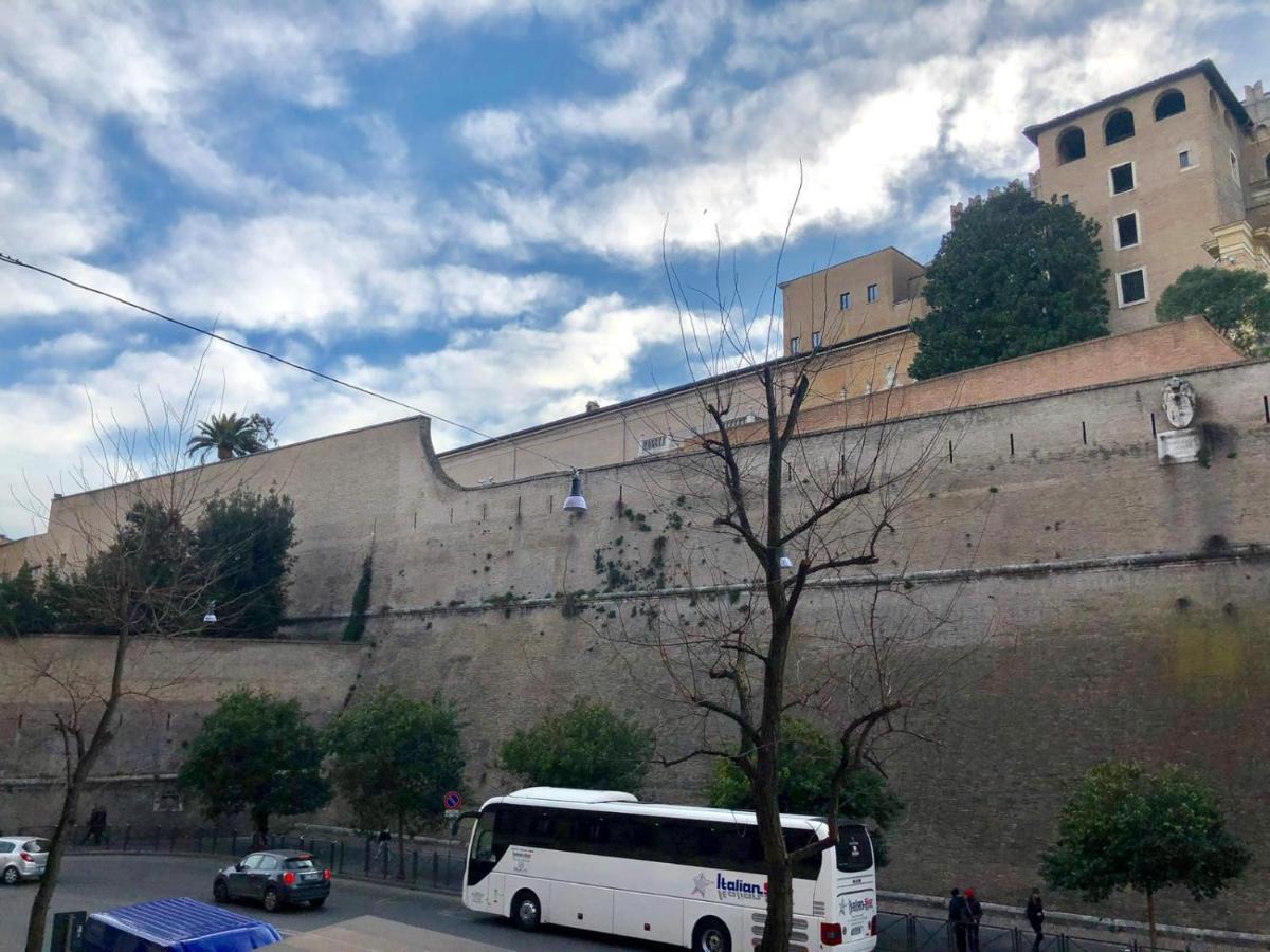 Allegra'S House Vaticano โรม ภายนอก รูปภาพ